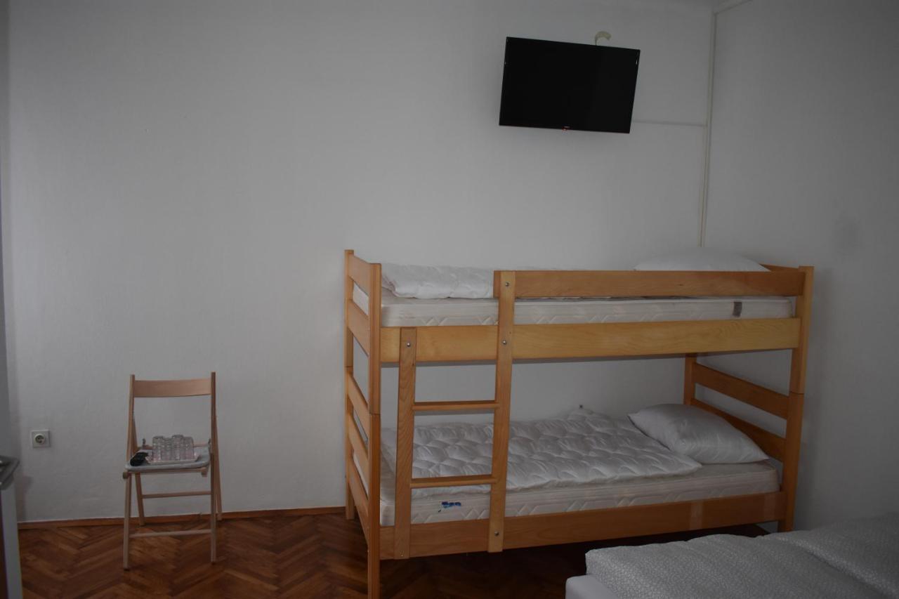 De Lux Apartment & Rooms Emilia Banja Luka Eksteriør billede