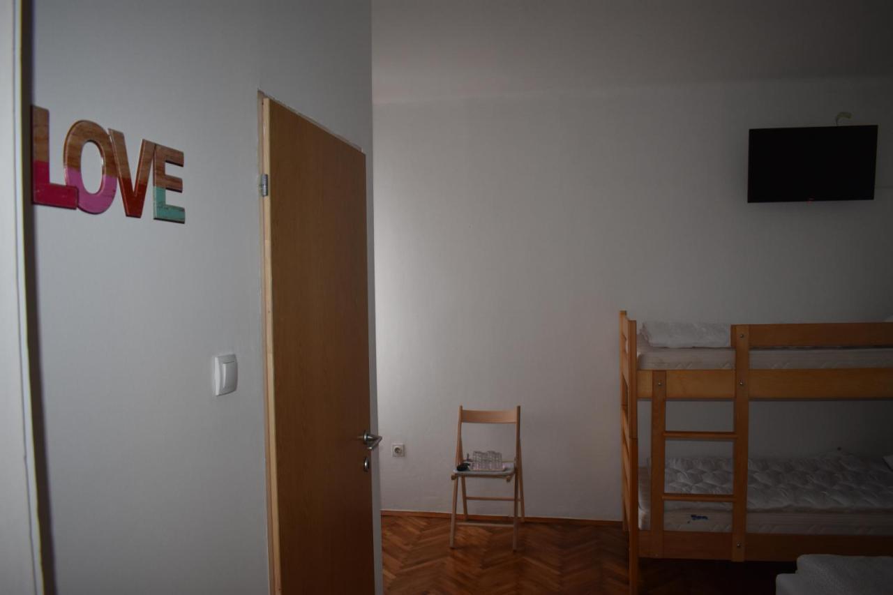 De Lux Apartment & Rooms Emilia Banja Luka Eksteriør billede