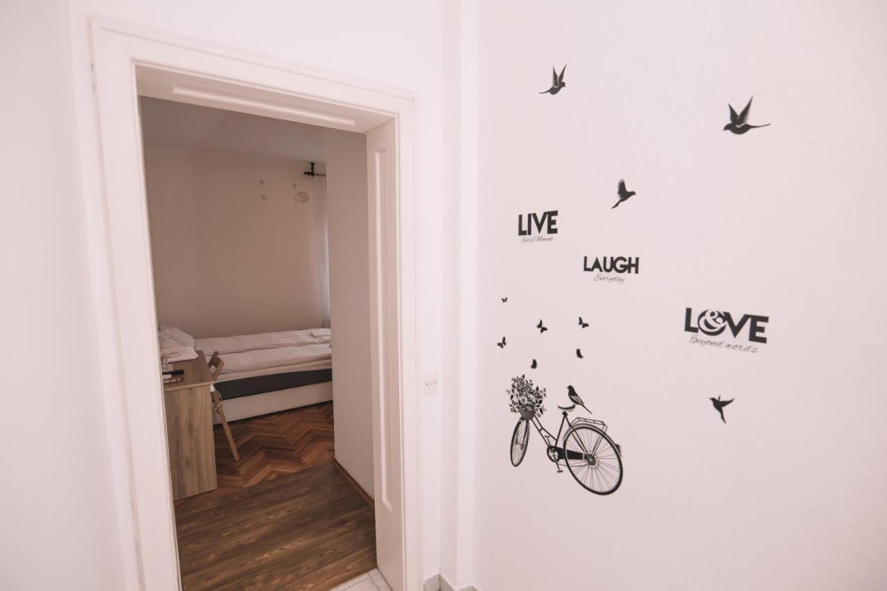 De Lux Apartment & Rooms Emilia Banja Luka Eksteriør billede