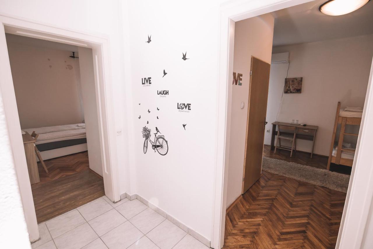 De Lux Apartment & Rooms Emilia Banja Luka Eksteriør billede