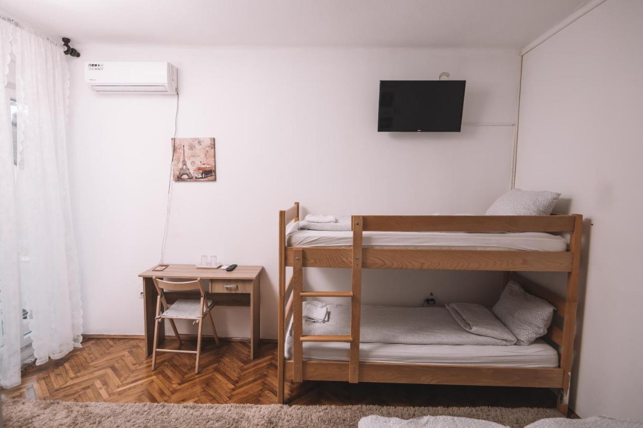 De Lux Apartment & Rooms Emilia Banja Luka Eksteriør billede